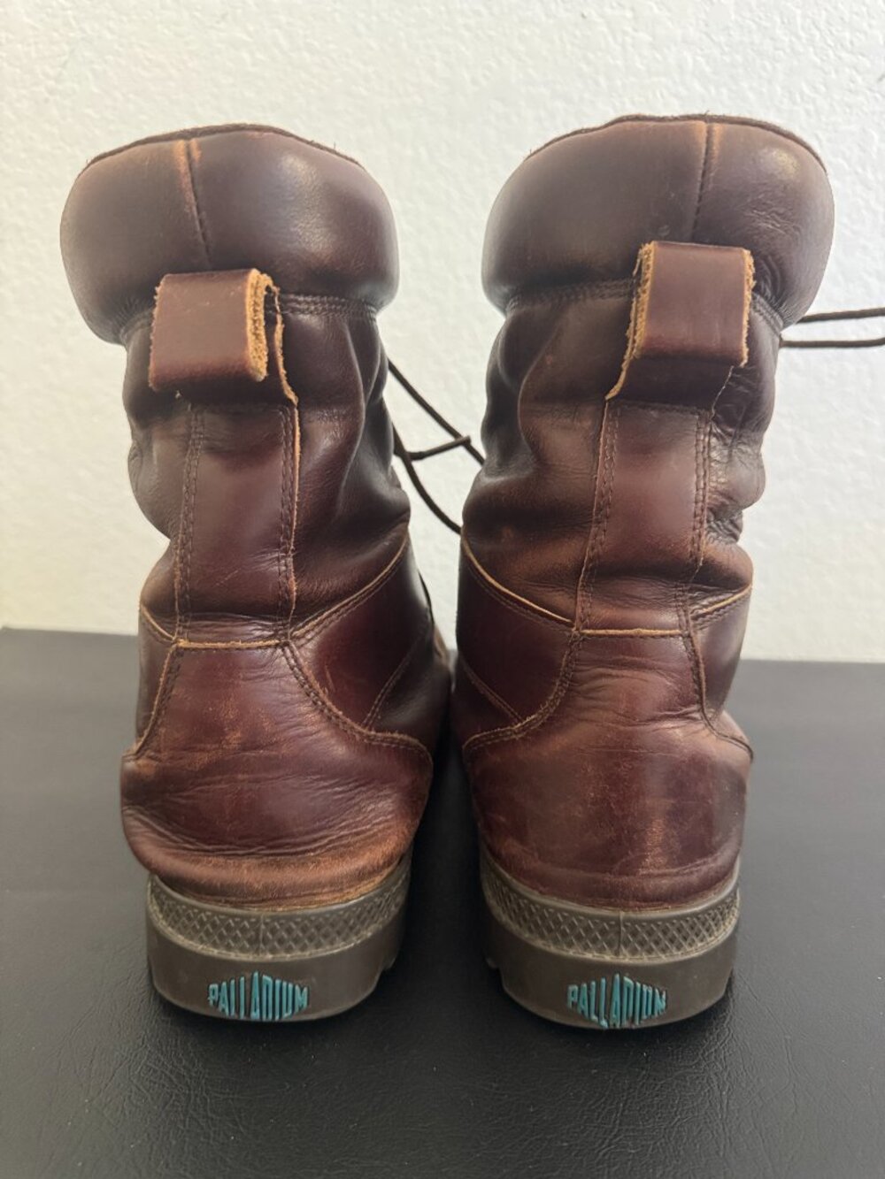 Palladium Depuis 1947 Leather Boots - Picture 2 of 9